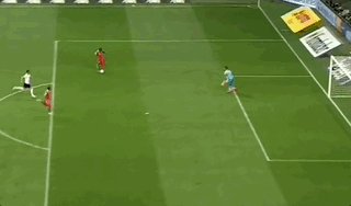 穆勒助攻戴帽却空门不进，锋狂拜仁防线稍显托大